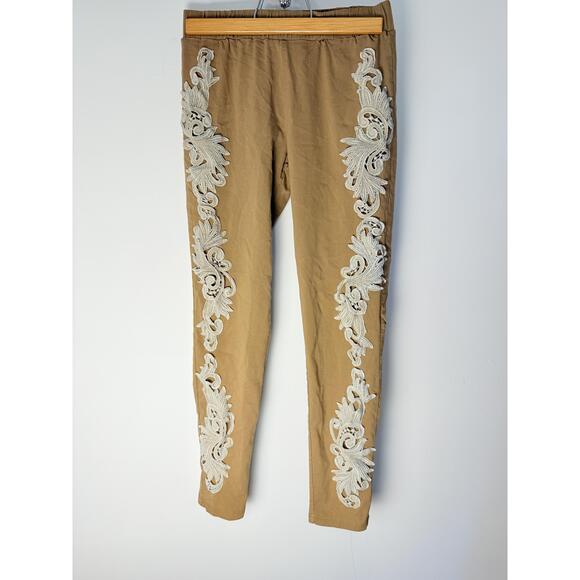 Pretty Angel Other - Pretty Angle Girls Tan White Embroidered Floral Elastic Waist Legging Pants L